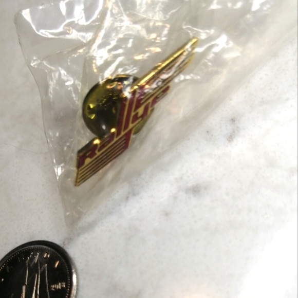 Rallye Pin - Picture 2 of 2